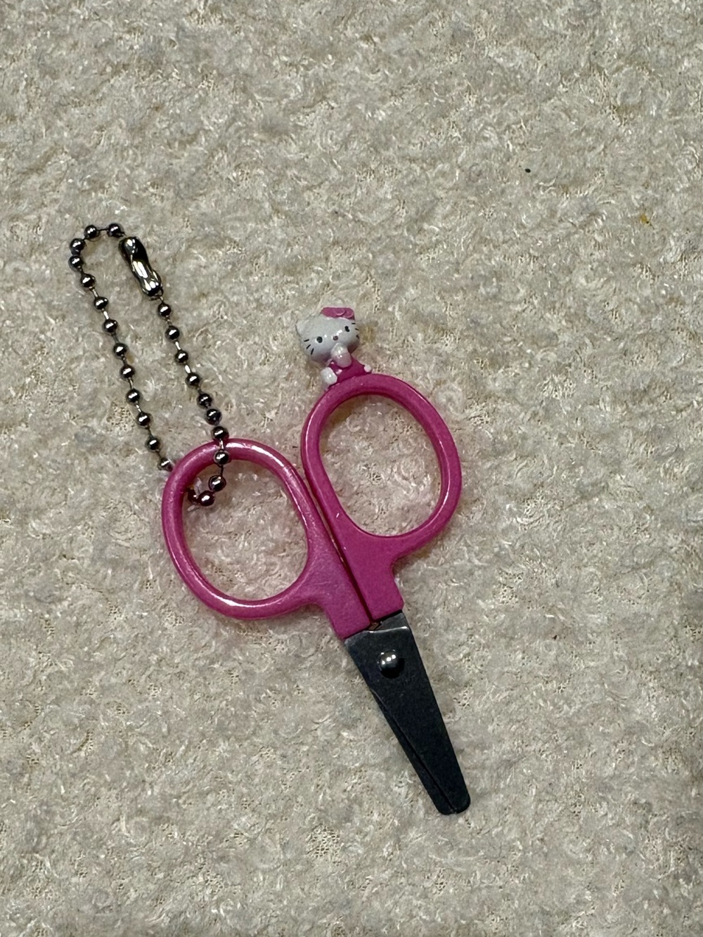 Hello Kitty Pink Mini Scissor Keychain Bead Charm Cute Novelty Item Accessory